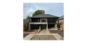 Pinewood private residential dwelling, contract administration, quantity surveying services, Evolution5, external view of the build in progress